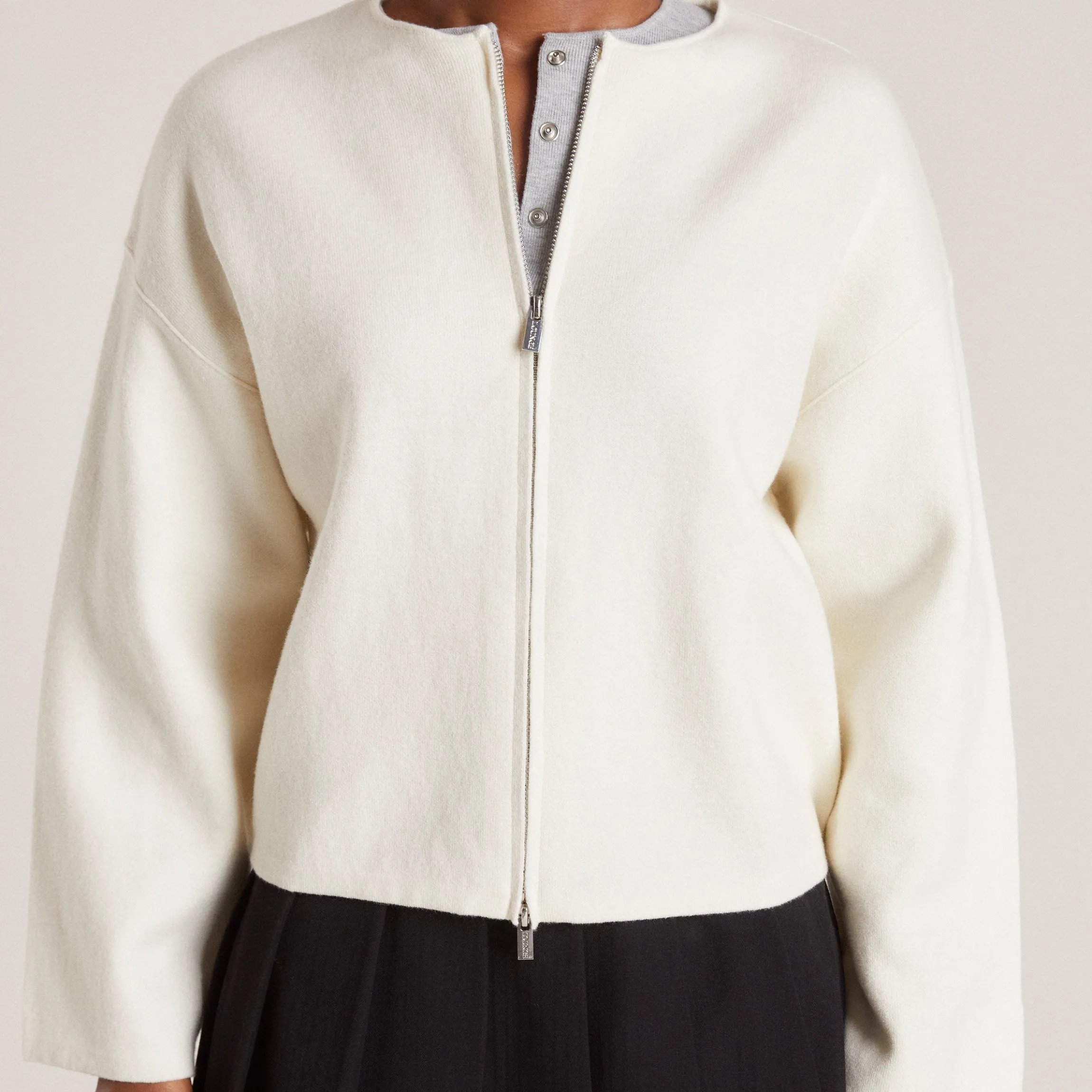 Cardigan med lynlås - Creme