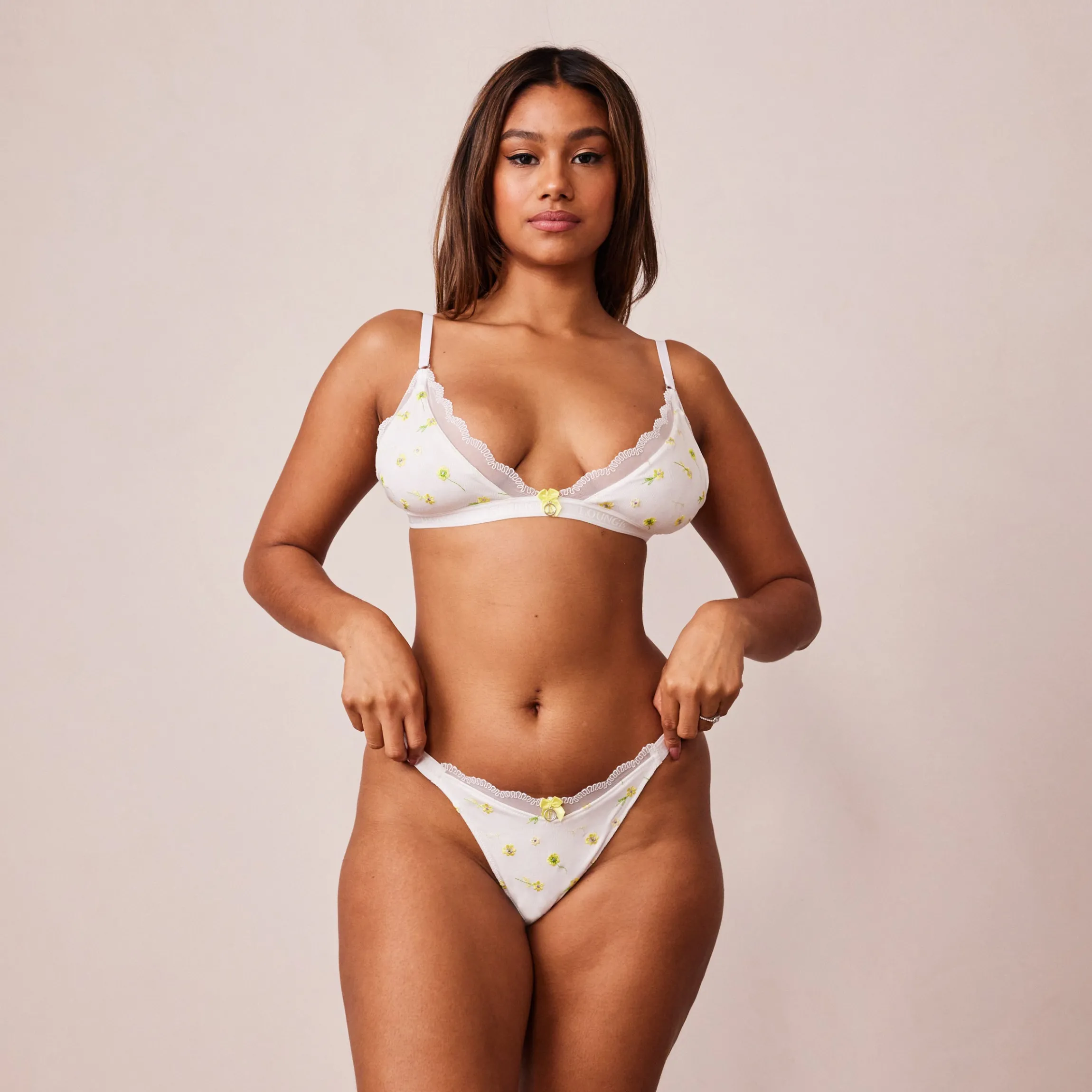 Ribbed Floral Triangle BH - Hvid