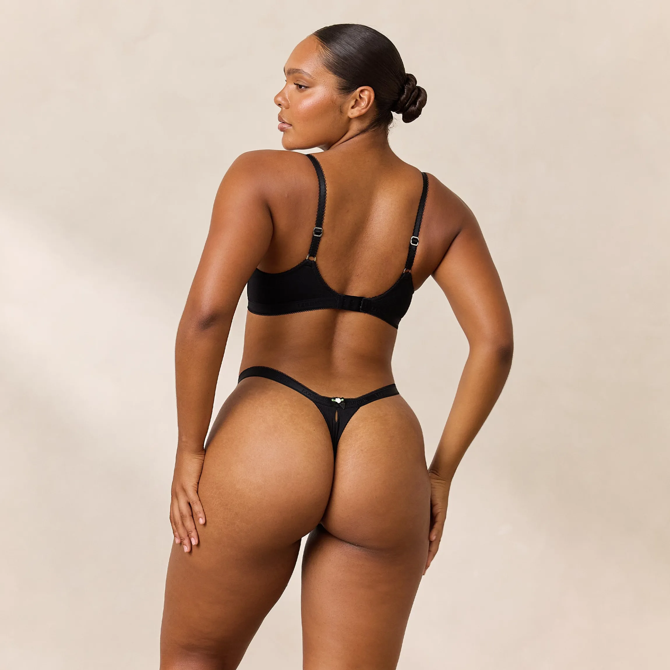 Rosebud Ribbed Balcony BH - Sort
