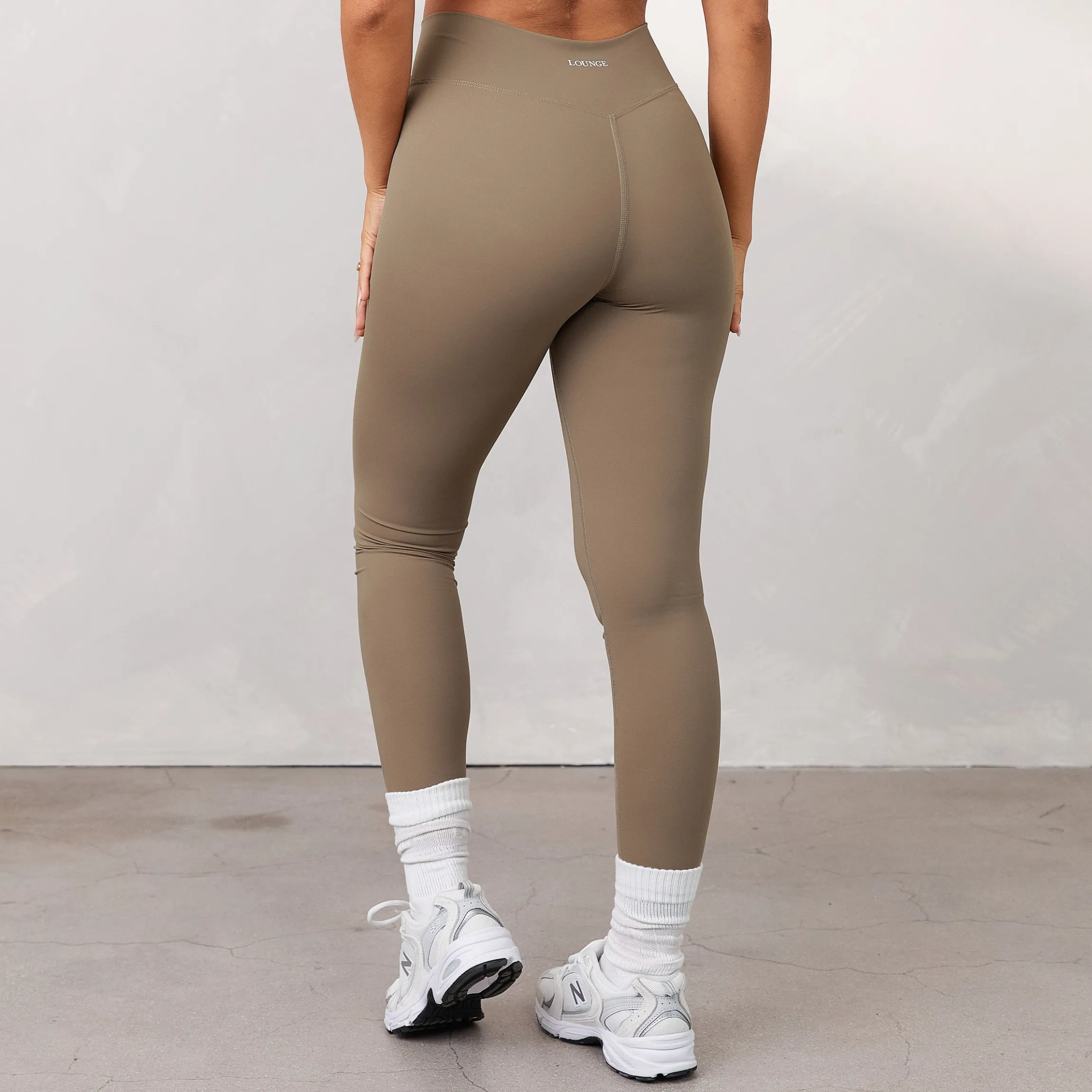Silhouette Crossover-Leggings - Mørkebrun